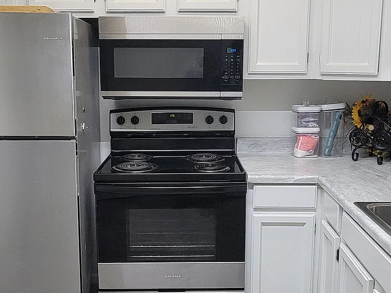 1624 Aquarena Springs Dr #F144 — Photo 37