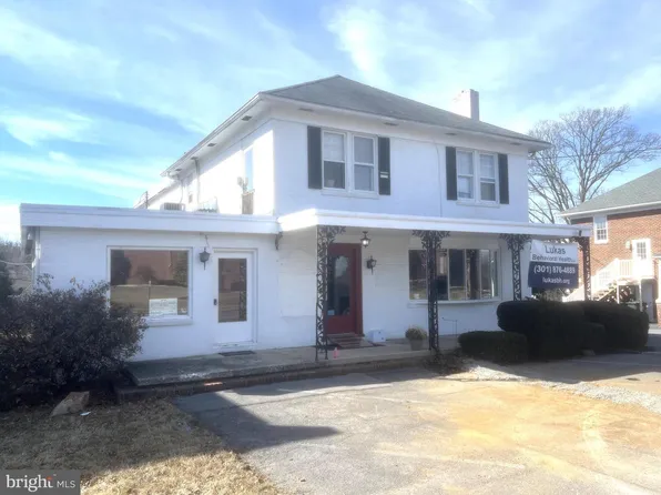 1305 Pennsylvania Ave, Hagerstown, MD 21742