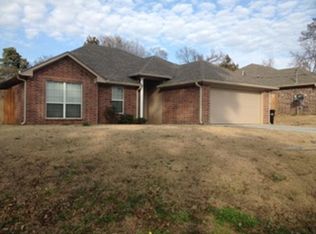 3017 Birdwell Ln, Longview, TX 75605