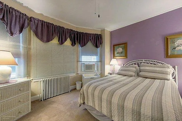 616 Thames St #1 — Photo 6
