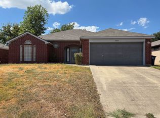 8109 Fox Chase Dr, Fort Worth, TX 76137