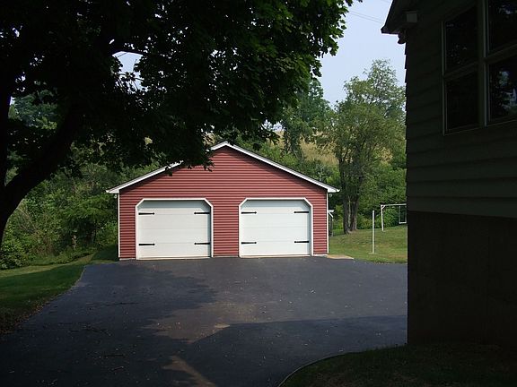 3rd image of 3672 Lehigh Dr