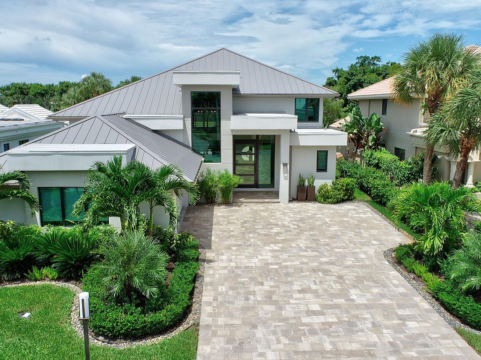 Home For Sale In St Andrews Country Club