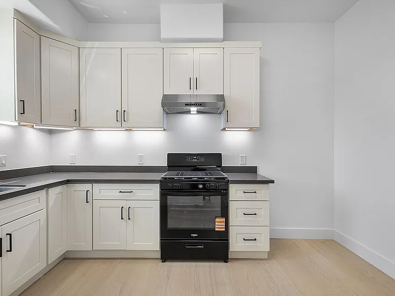 1533 Lafayette St #3 — Photo 18
