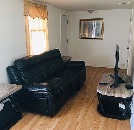 4th image of 1650 Elizabeth Ave