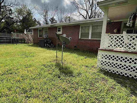 4th image of 2670 Corley St
