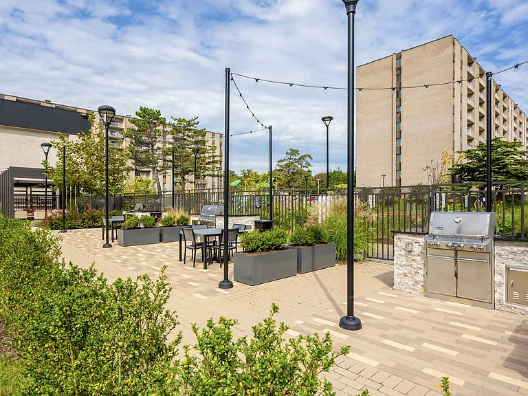 Seven Springs Apartments — Photo 35
