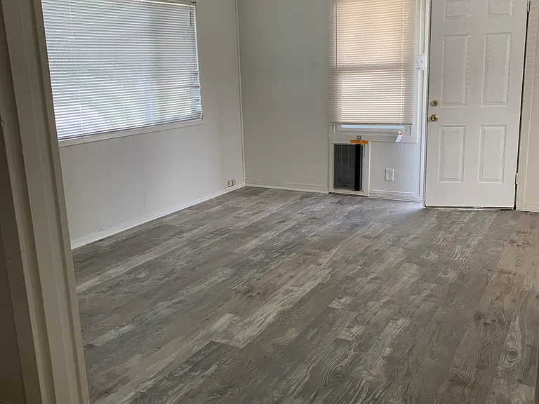 1451 NE 16th Ave — Photo 5