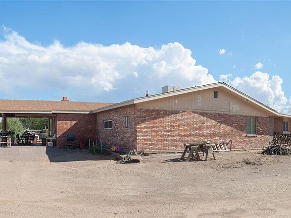 4th image of 2911 Playa Ln