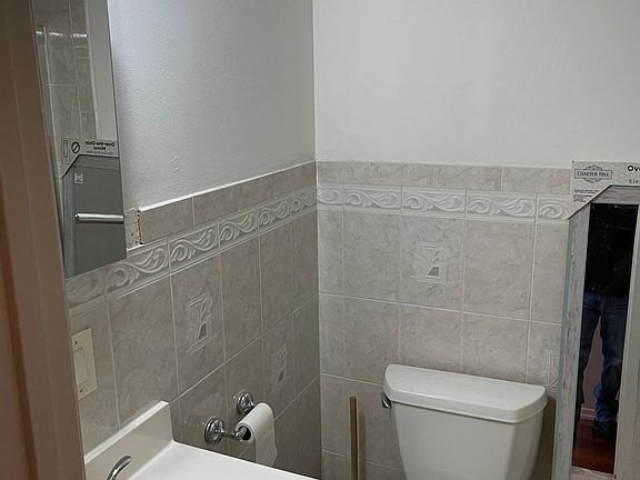 4th image of 86-00 143rd St