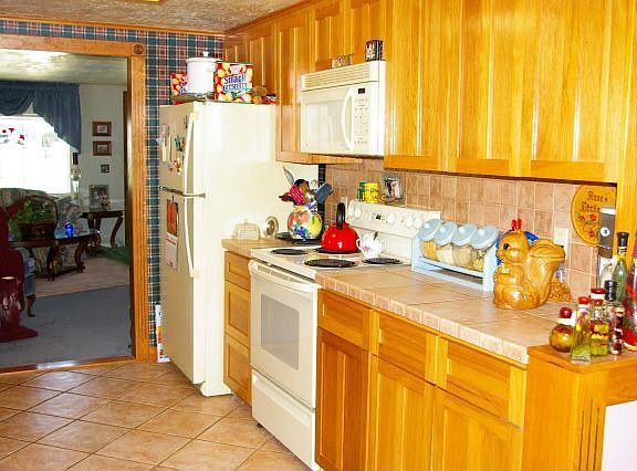 Kitchen also