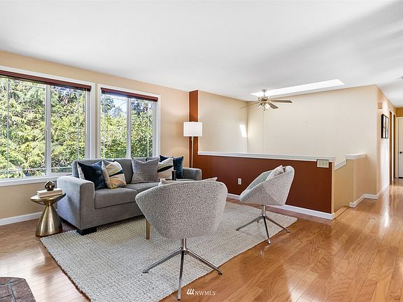 3rd image of 10518 35th Ave NE #B