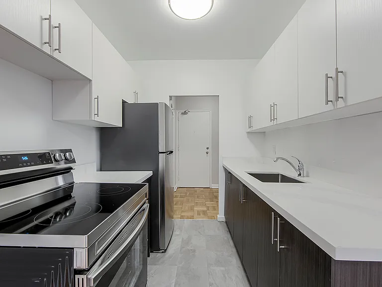 130 Jameson Ave — Photo 52