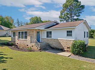 176 W James Rd, Clinton, AR 72031