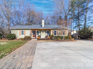 4436 Tilley Morris Rd, Matthews, NC 28105