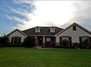 379 Kincannon Ln, Rhome, TX 76078