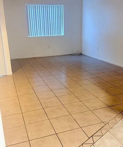 4711 Stanley Ave #104 — Photo 4