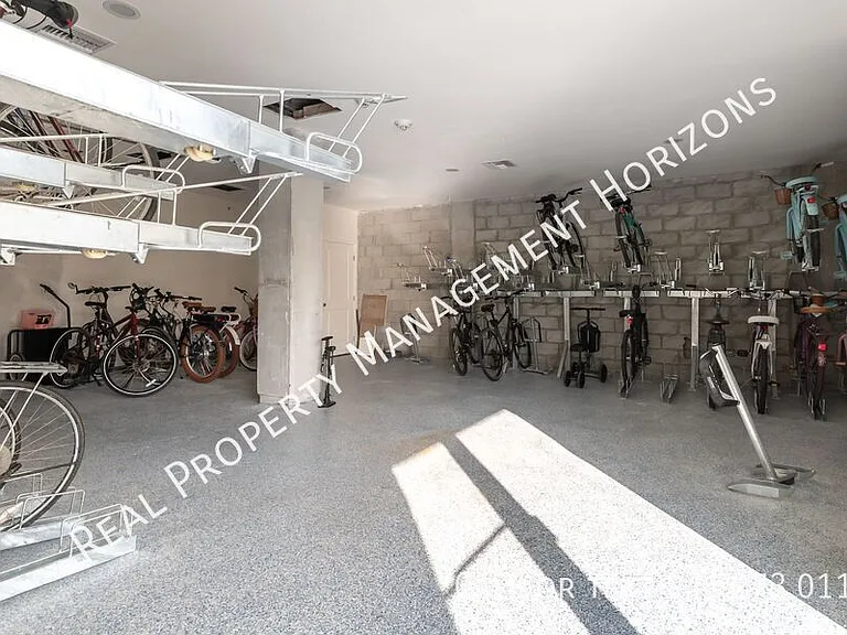 4822 Ocean Blvd #10F — Photo 29