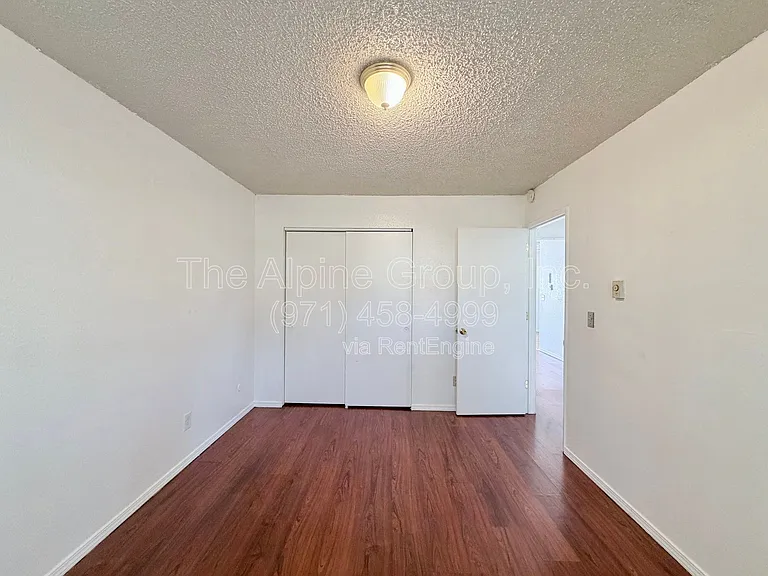 10843 SE Bush St #1 — Photo 9