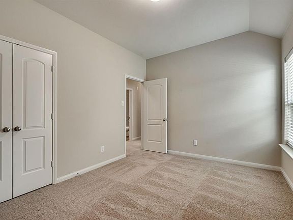 2nd image of 13653 Fehrman Ln