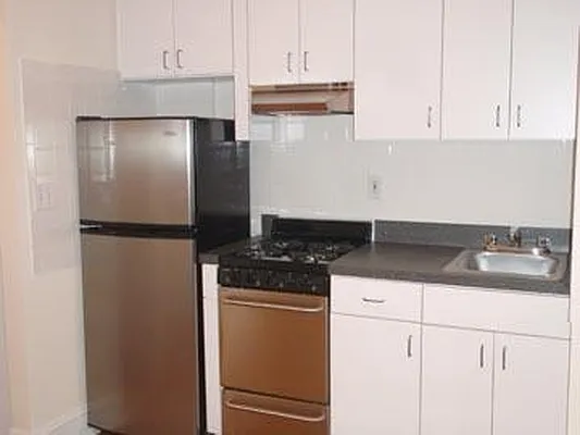 Rented by Oxford Property Group | media 58