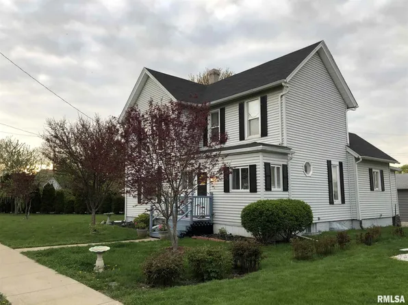 119 Van Buren St, Morton, IL 61550