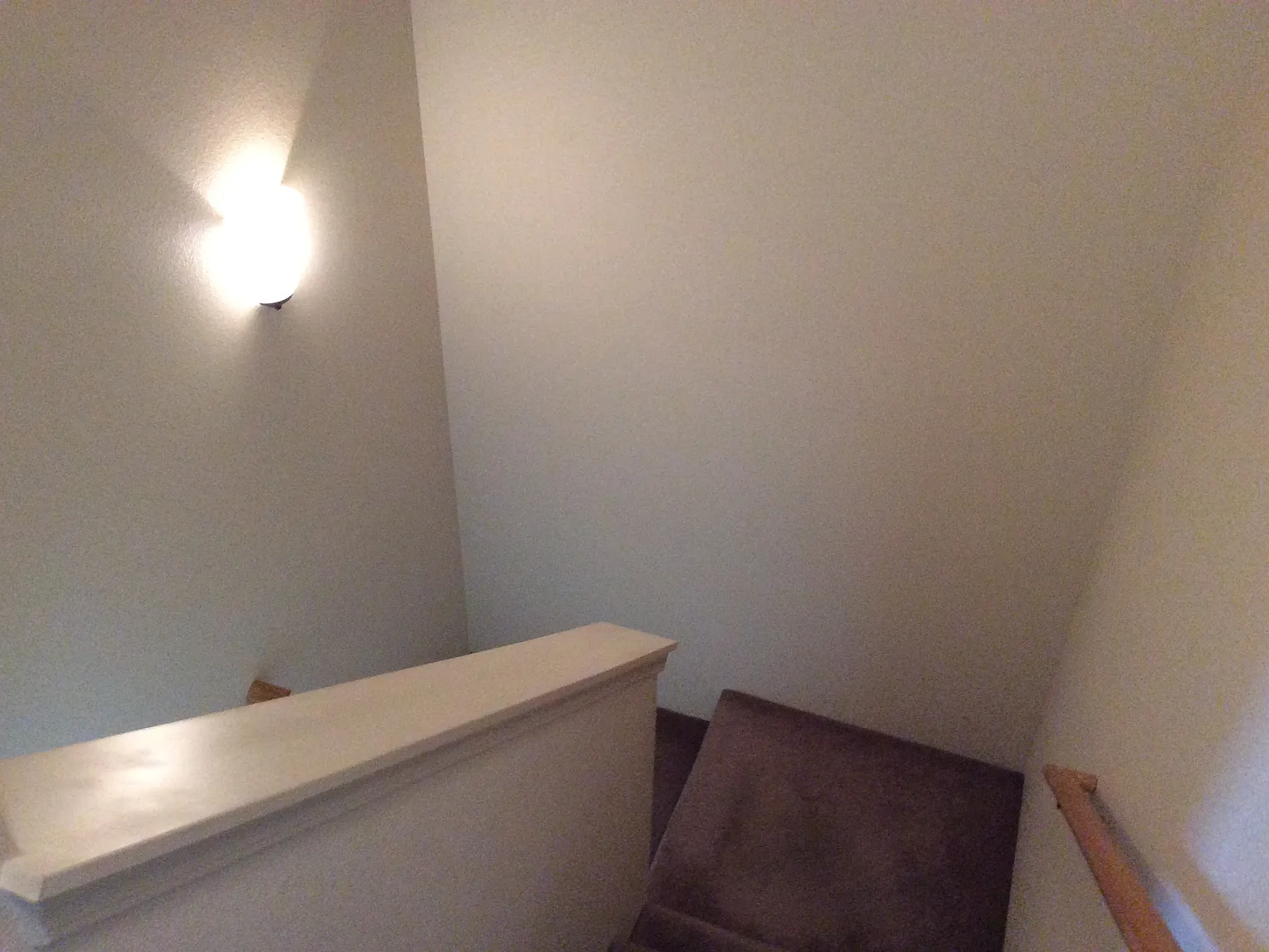 2 Story Home for Rent in Grants Pass, OR — Photo 4
