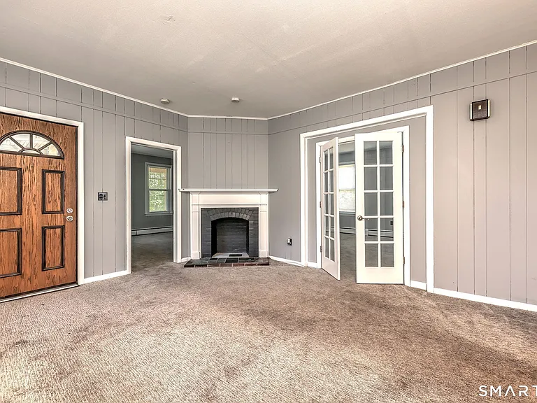 90 N Turnpike Rd #1 — Photo 9