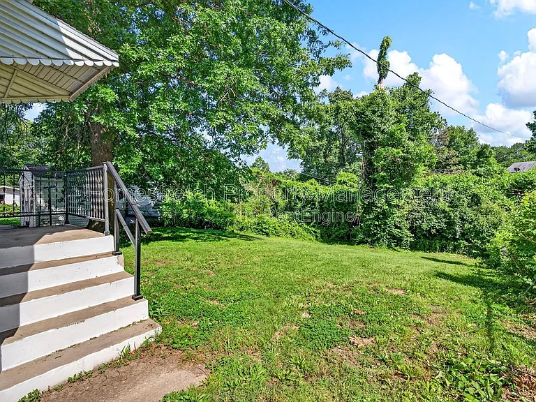 432 Midlothian Rd — Photo 32