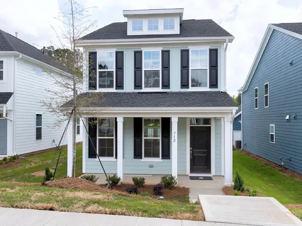 712 Georgias Landing Pkwy, Raleigh, NC 27603