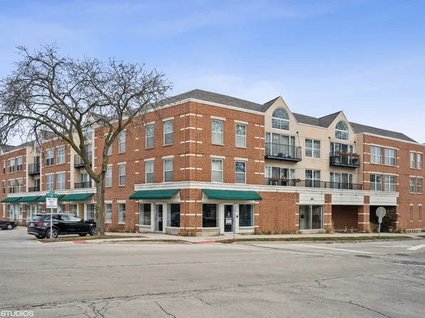 1800 Dewes St Unit 307, Glenview, IL 60025