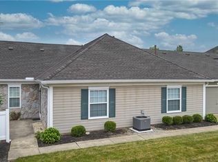 8198 Cyrus Ln, Northfield, OH
