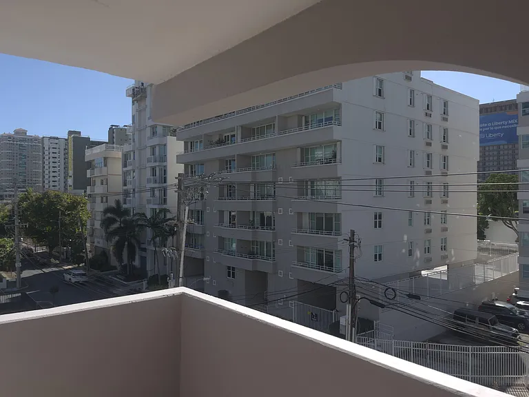 1367 Wilson #4 — Photo 9