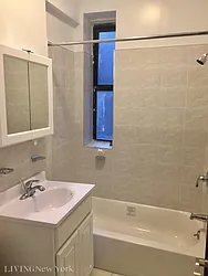 Rented by Living New York