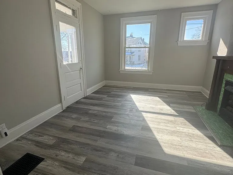 414 Park Ave #416 — Photo 3