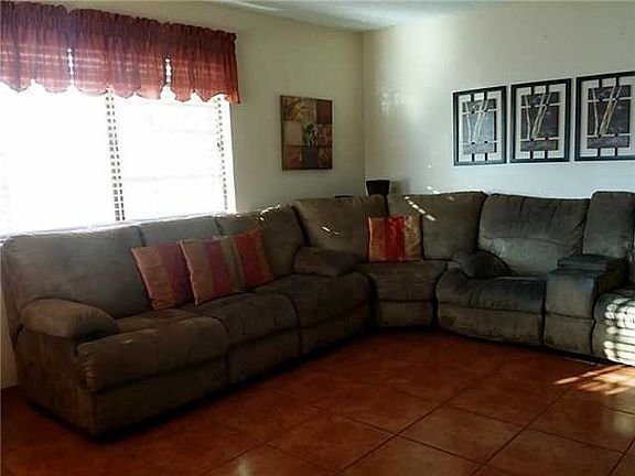 2nd image of 1805 Ed White Way