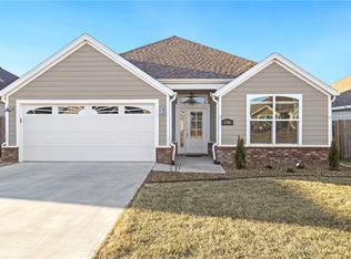 3780 Rockdale St, Springdale, AR 72764