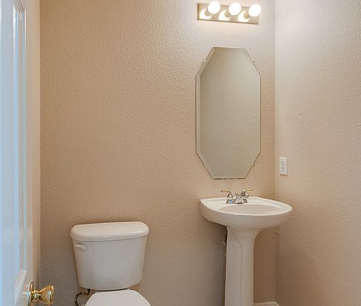 4th image of 5205 Rush Creek Ct