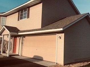 2091 Brittany Ct, Shakopee, MN 55379