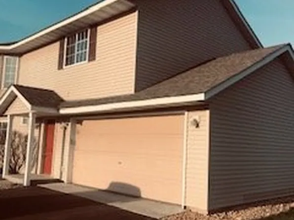 2091 Brittany Ct, Shakopee, MN 55379