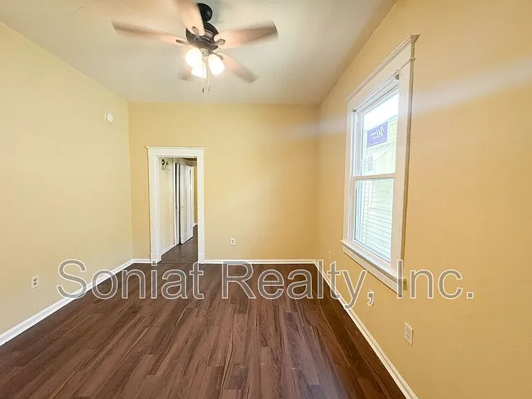 2931 Joliet St — Photo 6