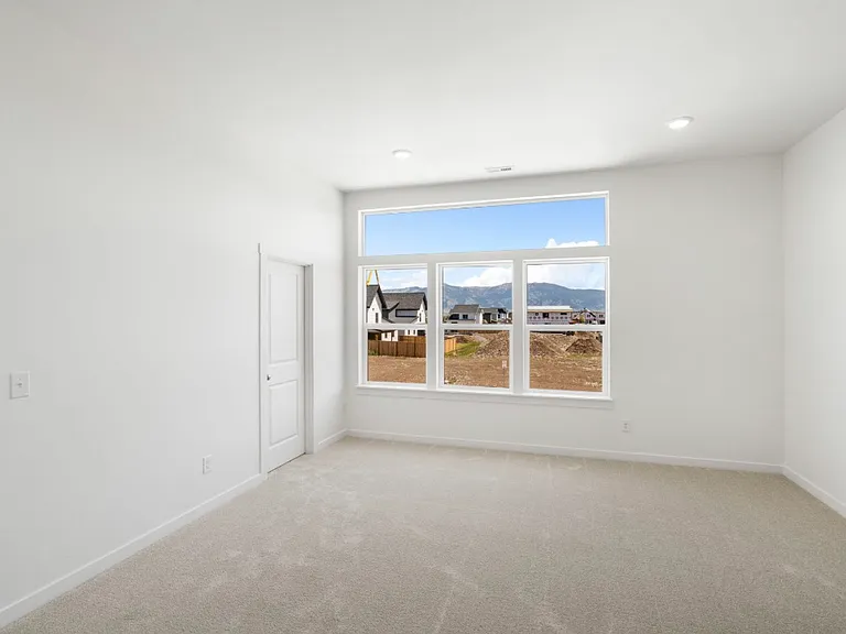 804 Accolade Loop — Photo 16