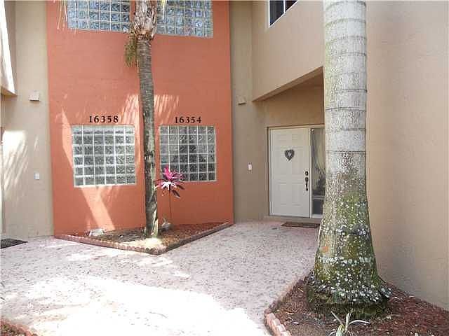 1st image of 16354 Malibu Dr