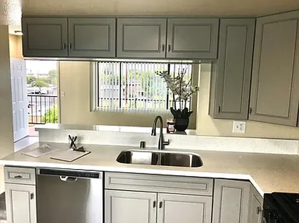 JHG Properties, 12713 Fonthill Ave #574c55e58, Hawthorne, CA 90250