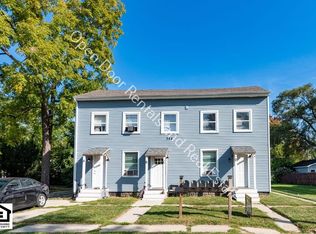 354 W 9th St APT C, Auburn, IN 46706