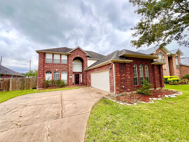 16735 Village View Trl — Photo 34