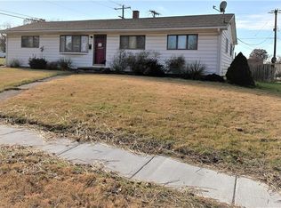 402 Meadow Dr, Greencastle, IN