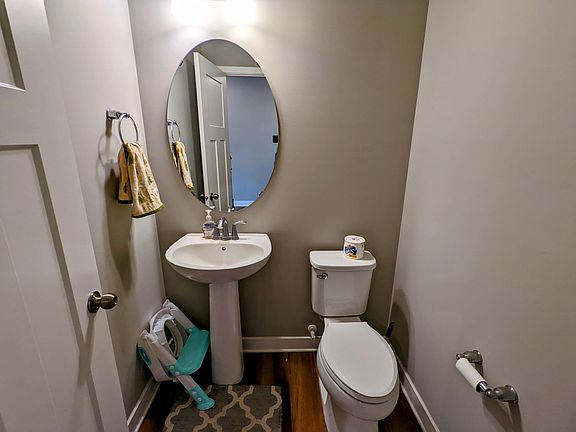 PXL_20221201_205943901_2_12052022