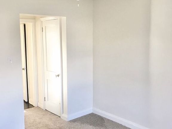 9116D80F-5707-4300-AB49-421CF5E03F55