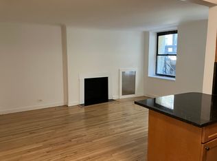 113 Sullivan St #102, New York, NY 10012